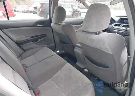 2010 Honda Accord Lx z USA, uszkodzony, nr VIN 1HGCP2F36AA021311